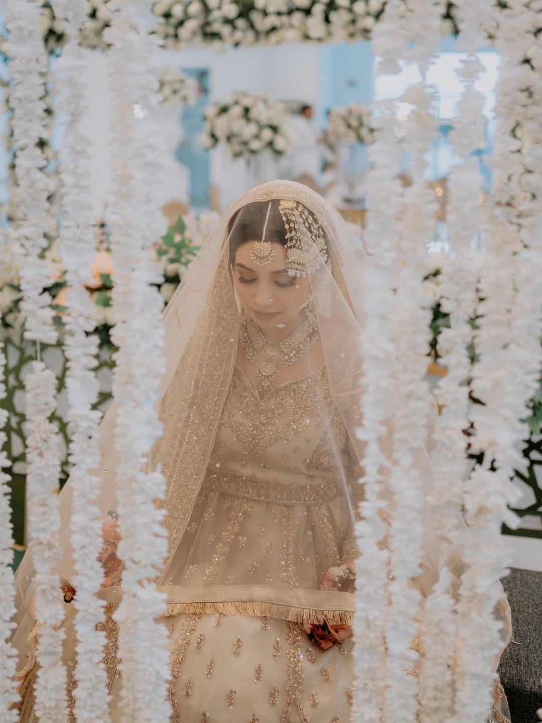 Ivory Nikkah Bridal Veil with Delicate Embellishments – Sheer Pakistani Wedding Veil with Elegant Border - Image 2