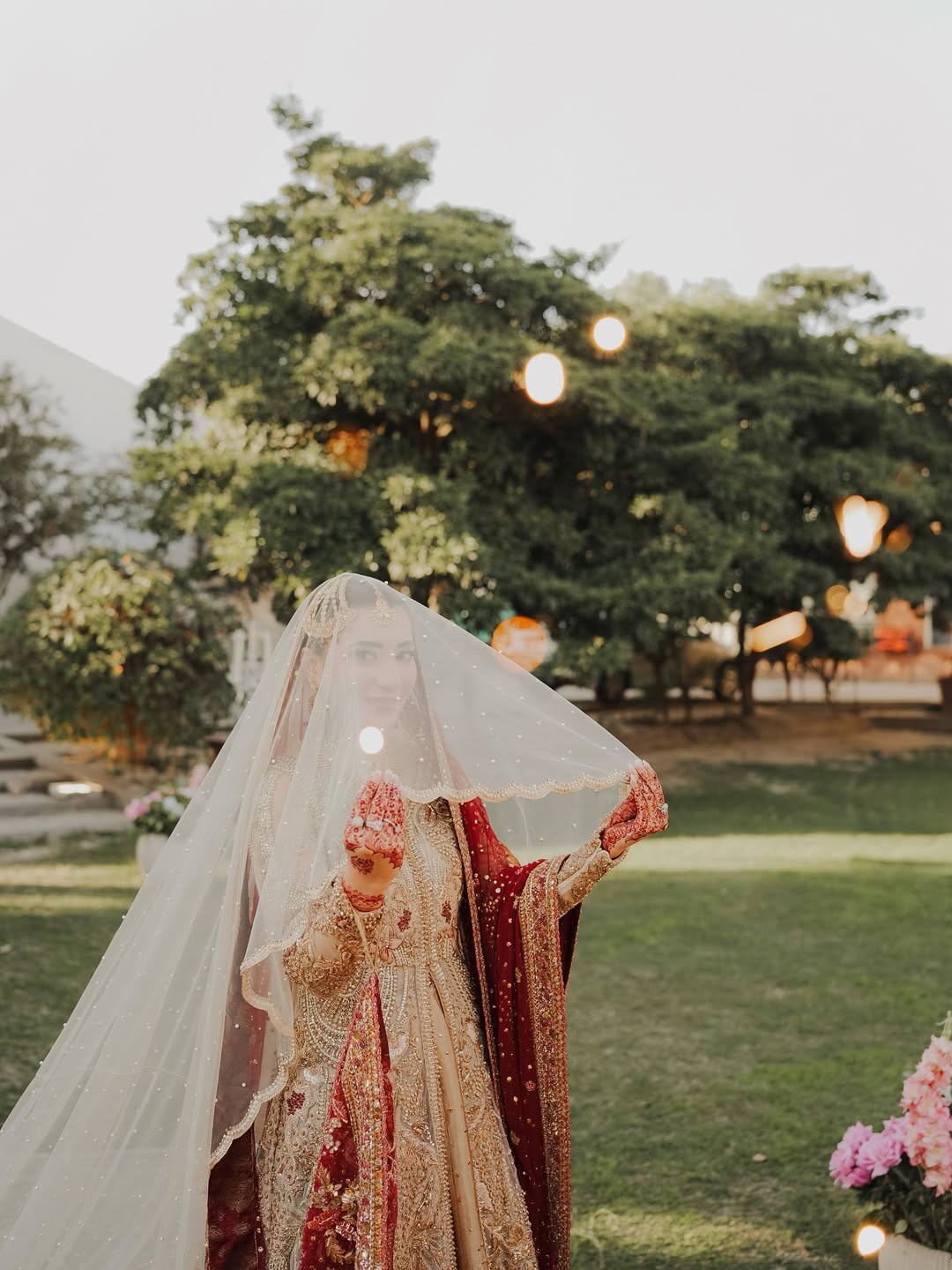 Luxury Long Bridal Dupatta – Pakistani Wedding Veil USA with Delicate Embellishments & Elegant Scalloped Border - Image 2