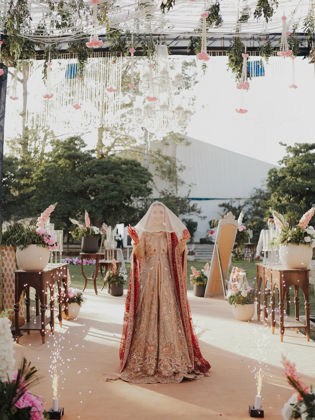 Luxury Long Bridal Dupatta – Pakistani Wedding Veil USA with Delicate Embellishments & Elegant Scalloped Border - Image 4