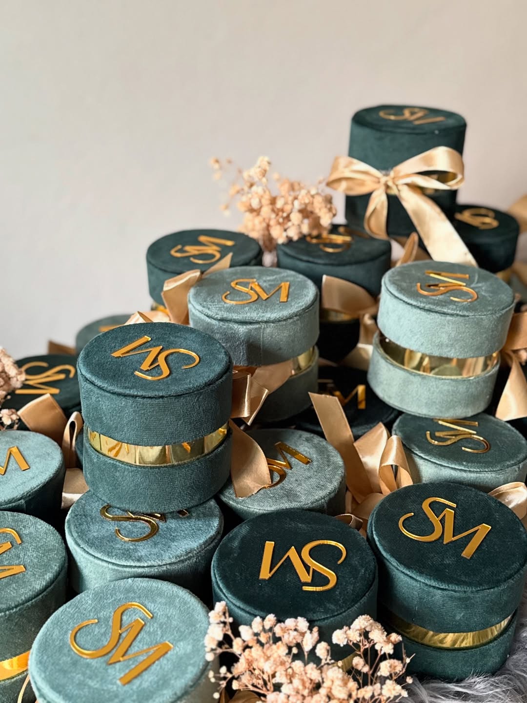Emerald Green Velvet Nikkah Favor Boxes – Personalized Pakistani Wedding Gift Boxes USA with Gold Initials & Satin Bow - Image 3